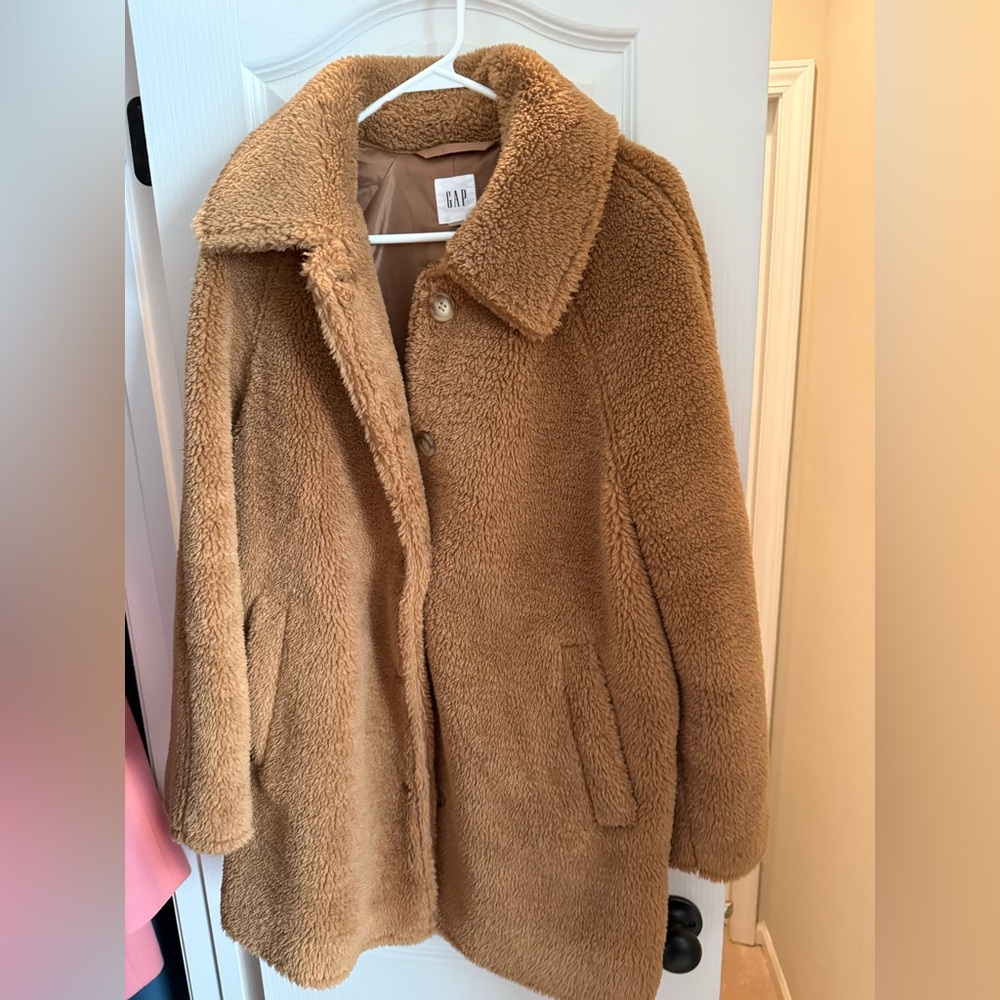 GAP Beige Outerwear